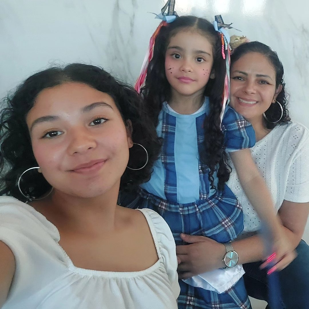 Débora Lima — mãe de alunas do Sue's Chat & That